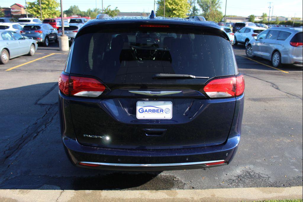 used 2017 Chrysler Pacifica car, priced at $12,351