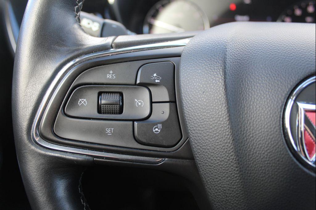 used 2022 Buick Envision car, priced at $24,515