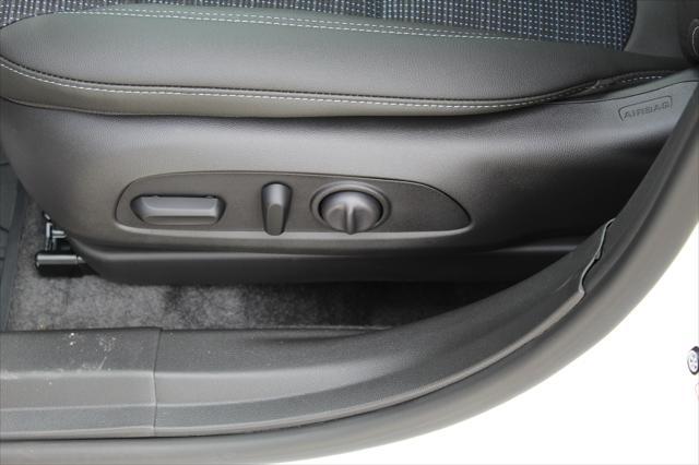 new 2025 Buick Envista car, priced at $24,955