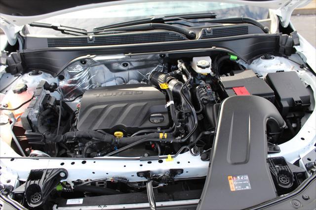 new 2025 Buick Envista car, priced at $24,955