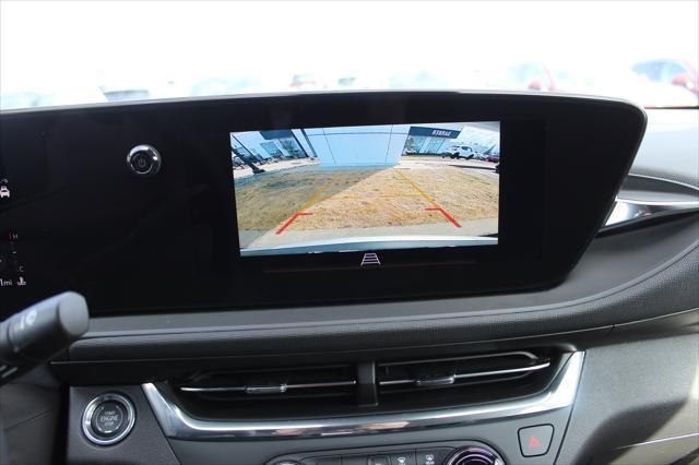 new 2025 Buick Envista car, priced at $24,955