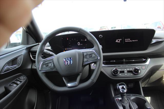 new 2025 Buick Envista car, priced at $24,955