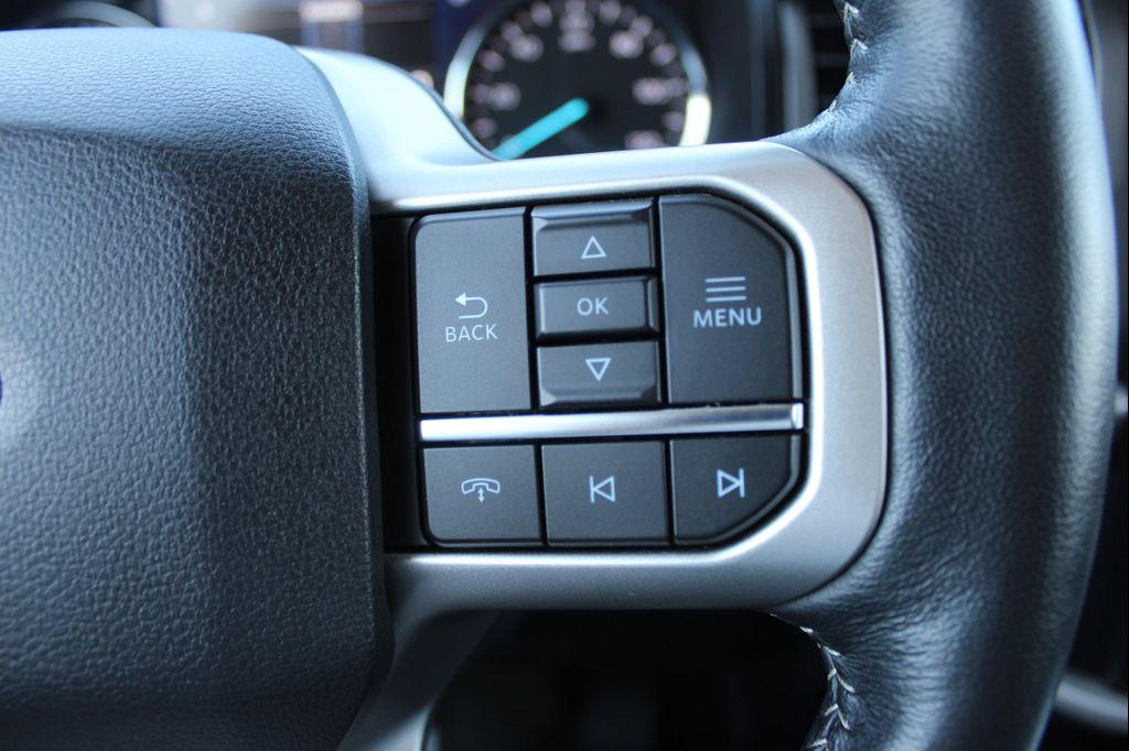 used 2022 Ford Expedition car, priced at $45,549