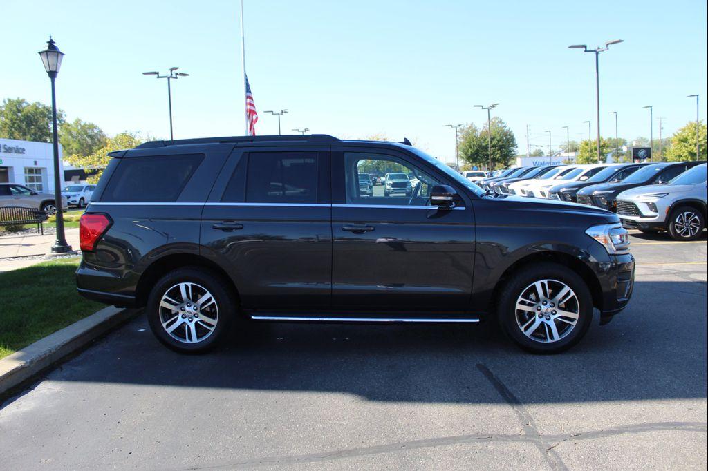 used 2022 Ford Expedition car, priced at $45,549
