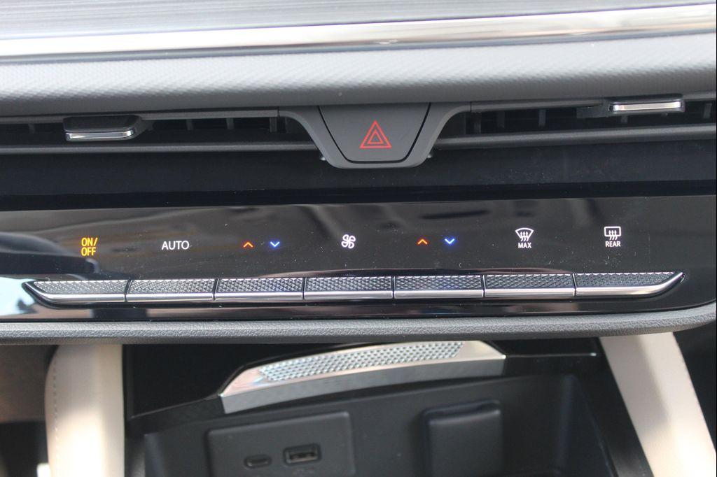 new 2025 Buick Envision car, priced at $39,152