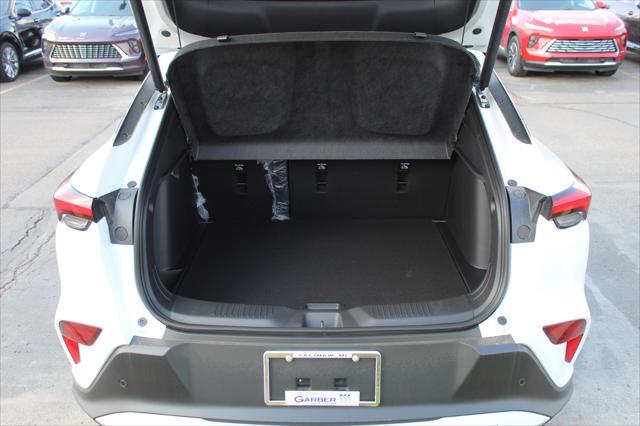 new 2025 Buick Envista car, priced at $25,767