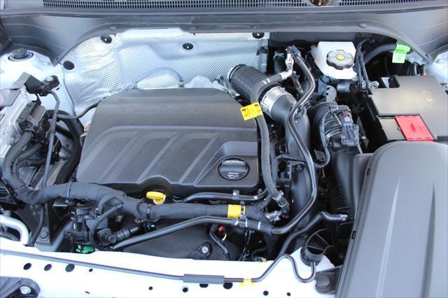 new 2025 Buick Envista car, priced at $24,727