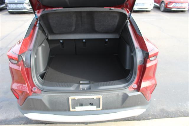 new 2025 Buick Envista car, priced at $24,518