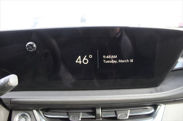 new 2025 Buick Envista car, priced at $24,518