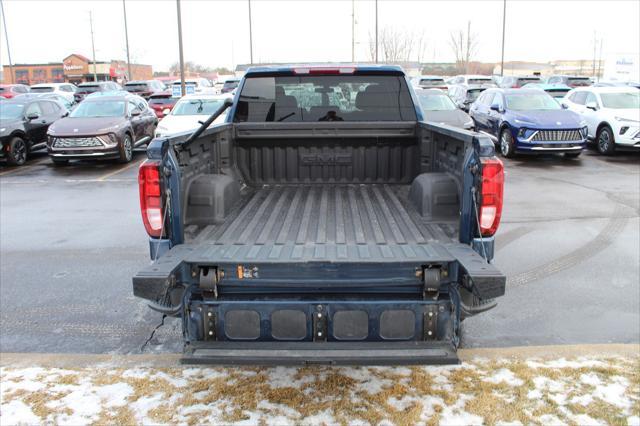 used 2022 GMC Sierra 1500 car, priced at $38,995