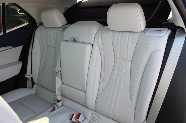 new 2025 Buick Envision car, priced at $44,026