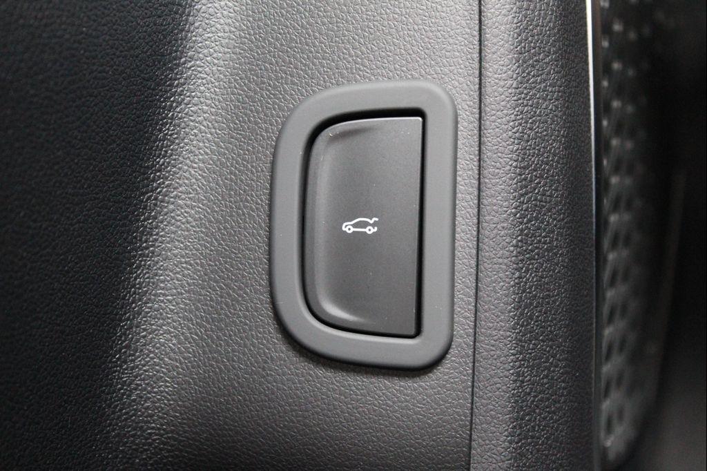 new 2026 Buick Enclave car, priced at $47,138