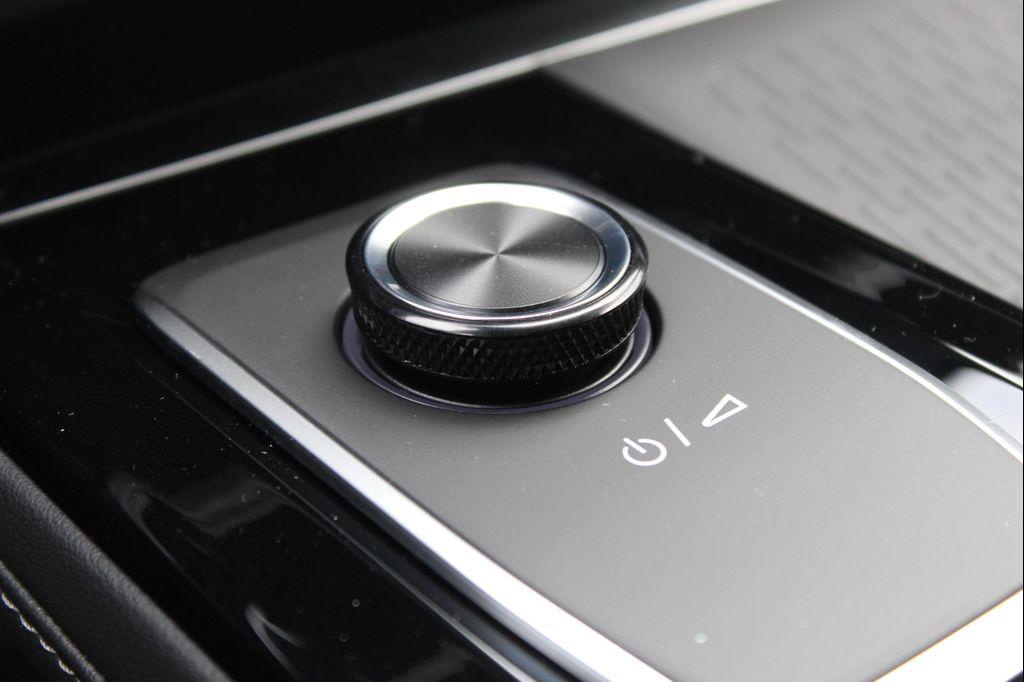 new 2026 Buick Enclave car, priced at $47,457