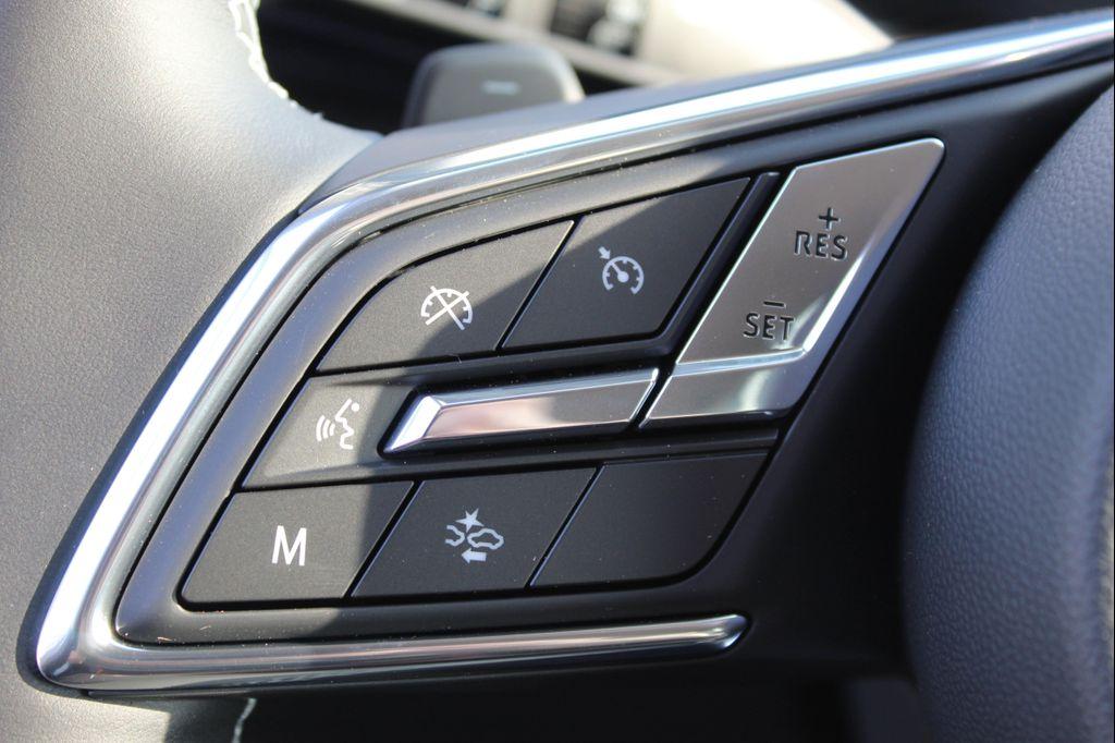 new 2025 Buick Envision car, priced at $39,044