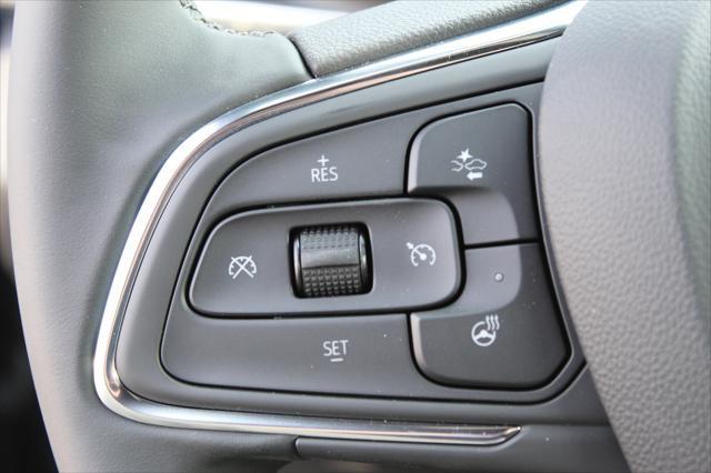 new 2025 Buick Envista car, priced at $25,780