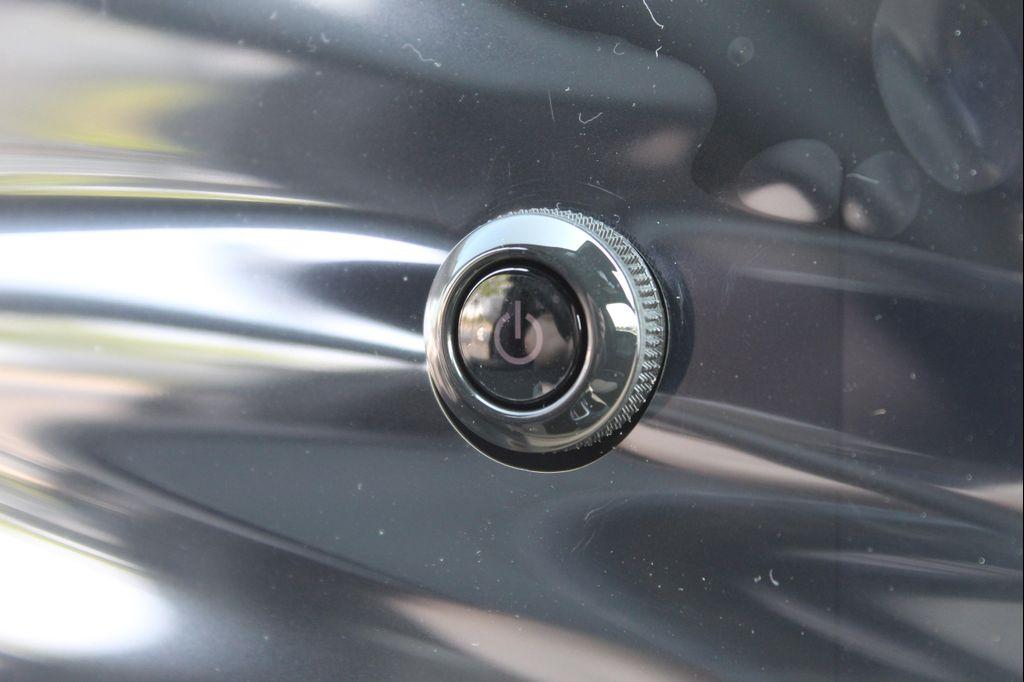 new 2025 Buick Envista car, priced at $25,780