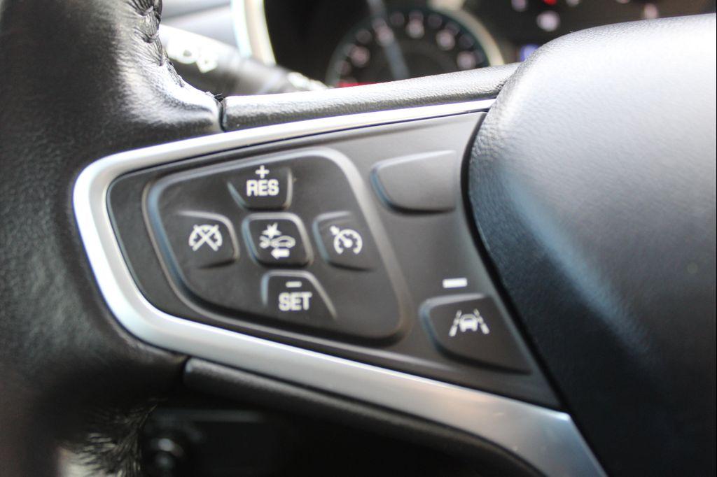 used 2022 Chevrolet Equinox car, priced at $19,087