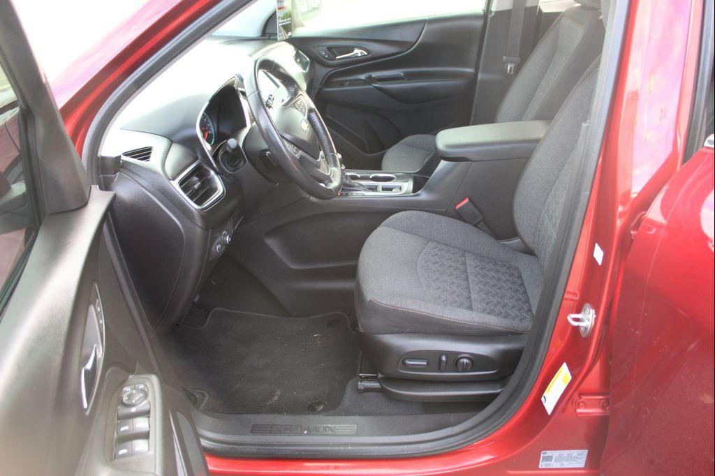 used 2022 Chevrolet Equinox car, priced at $19,087