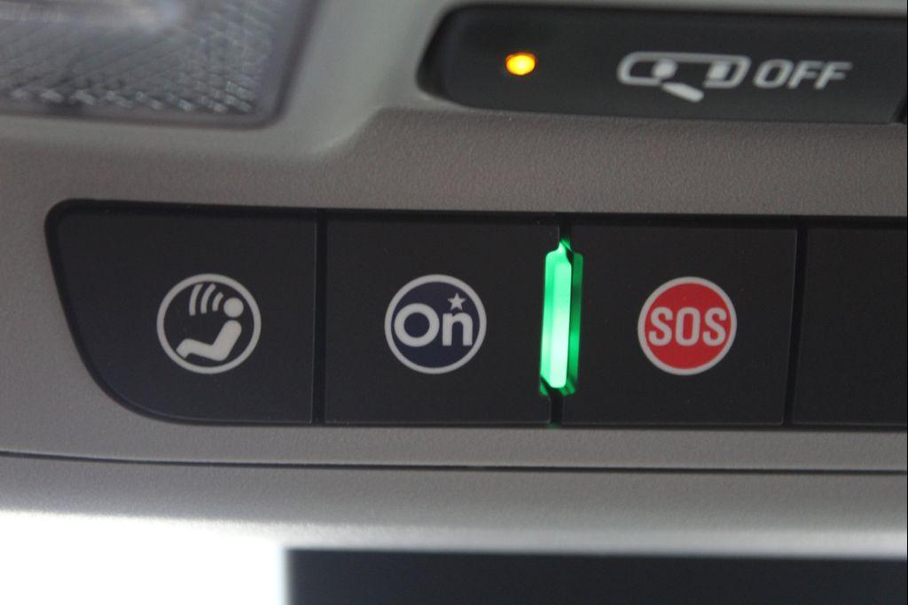 used 2022 Chevrolet Equinox car, priced at $19,087