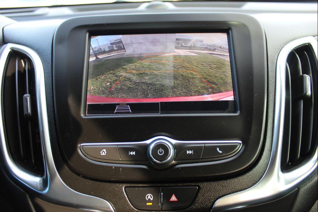 used 2022 Chevrolet Equinox car, priced at $19,087