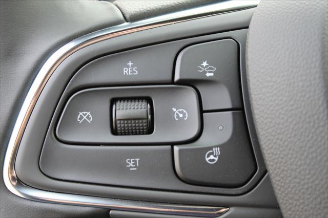 new 2025 Buick Envista car, priced at $25,347