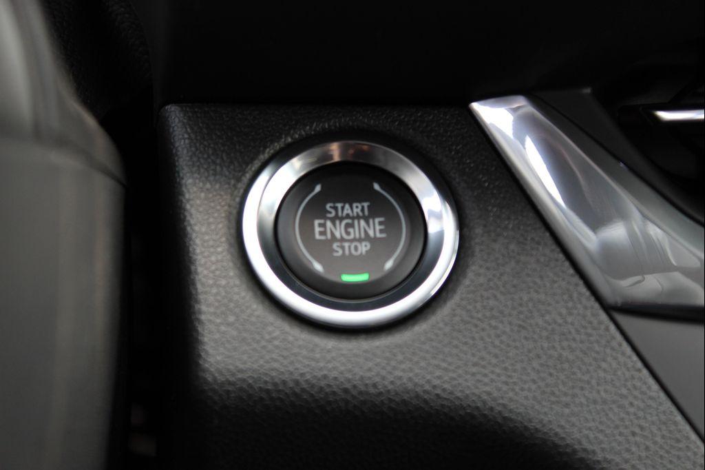 new 2025 Buick Envista car, priced at $24,597