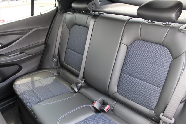 new 2025 Buick Envista car, priced at $25,347