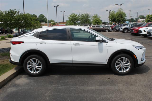 new 2025 Buick Envista car, priced at $25,347