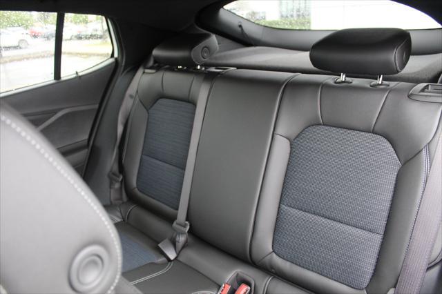 new 2025 Buick Envista car, priced at $25,247