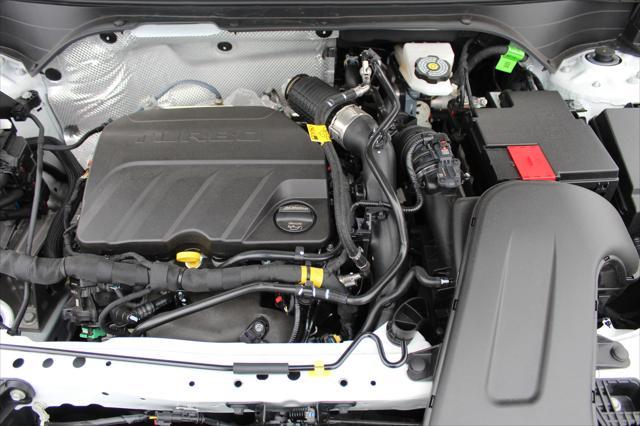 new 2025 Buick Envista car, priced at $25,247