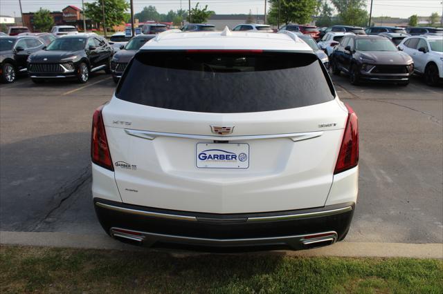 used 2022 Cadillac XT5 car, priced at $31,480