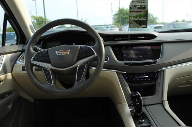 used 2022 Cadillac XT5 car, priced at $31,480