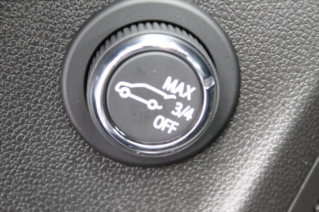 new 2025 Buick Envision car, priced at $40,350
