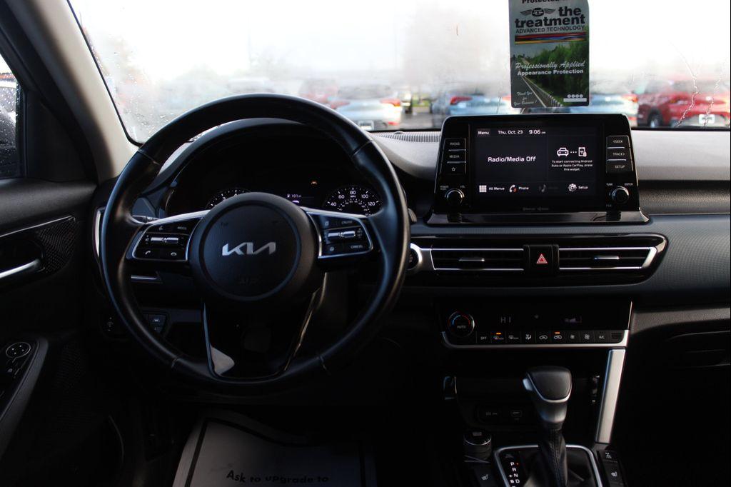 used 2023 Kia Seltos car, priced at $19,999