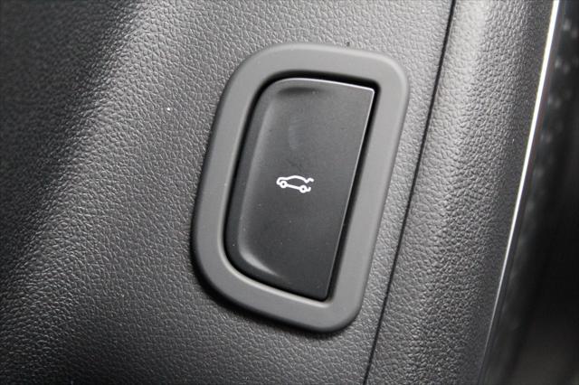new 2025 Buick Enclave car, priced at $48,689