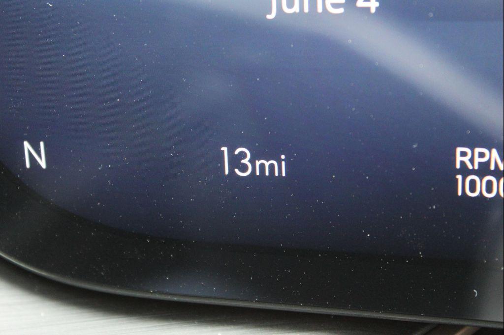 new 2025 Buick Envision car, priced at $40,466