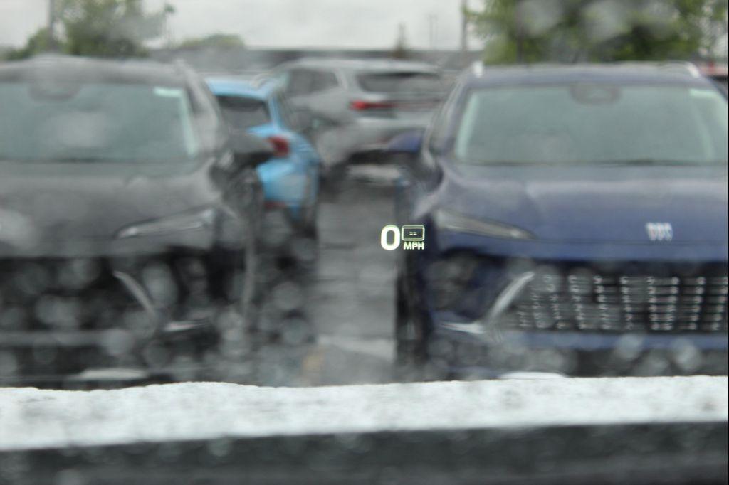 new 2025 Buick Envision car, priced at $40,466