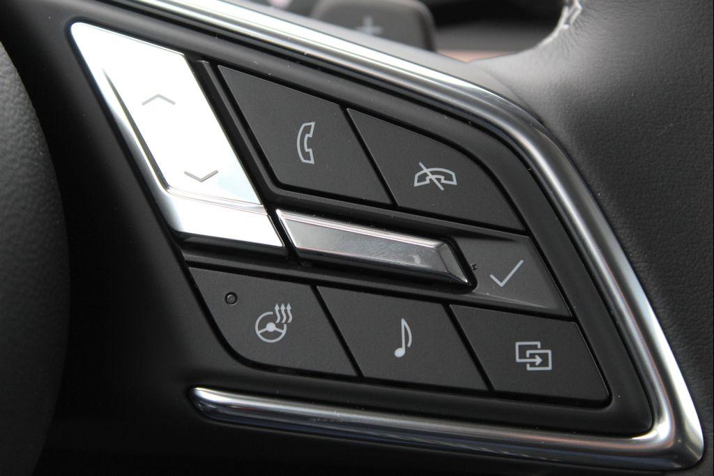 new 2025 Buick Envision car, priced at $40,466