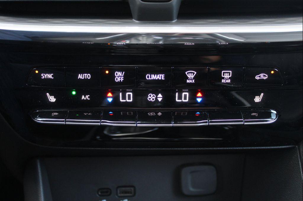 new 2026 Buick Encore GX car, priced at $35,074