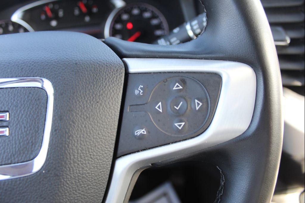 used 2023 GMC Acadia car, priced at $26,847