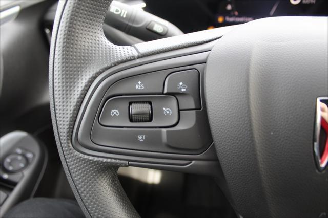 new 2025 Buick Envista car, priced at $26,135