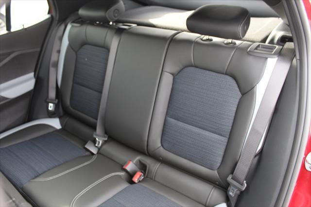 new 2025 Buick Envista car, priced at $26,135
