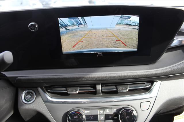new 2025 Buick Envista car, priced at $26,135