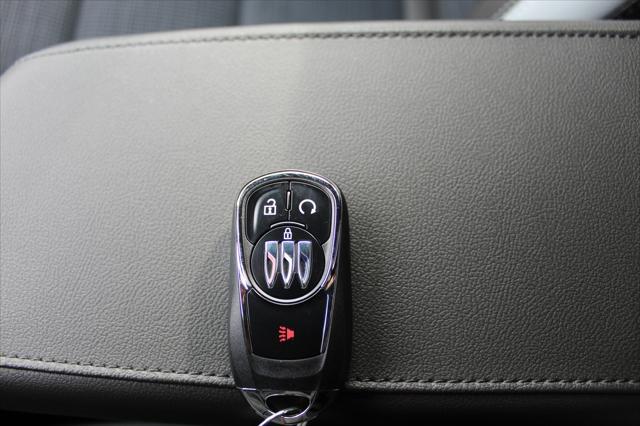 new 2025 Buick Envista car, priced at $26,135