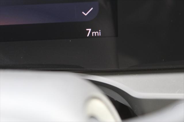 new 2025 Buick Envista car, priced at $26,135