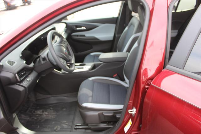 new 2025 Buick Envista car, priced at $26,135