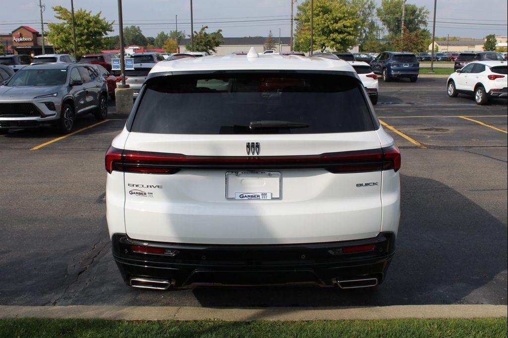 new 2025 Buick Enclave car, priced at $46,295