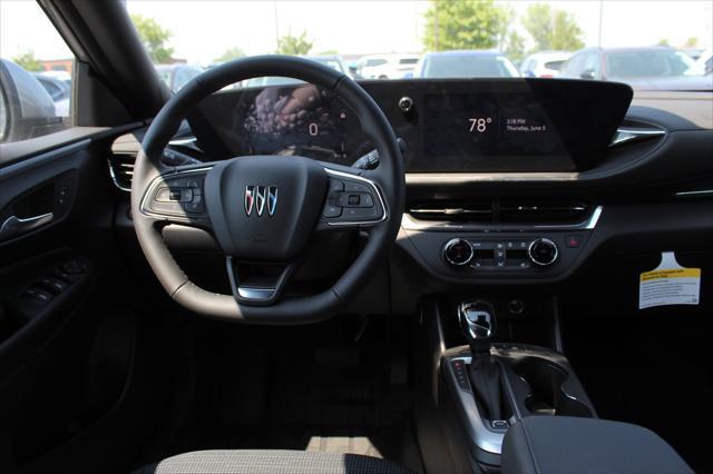 new 2025 Buick Envista car, priced at $25,780