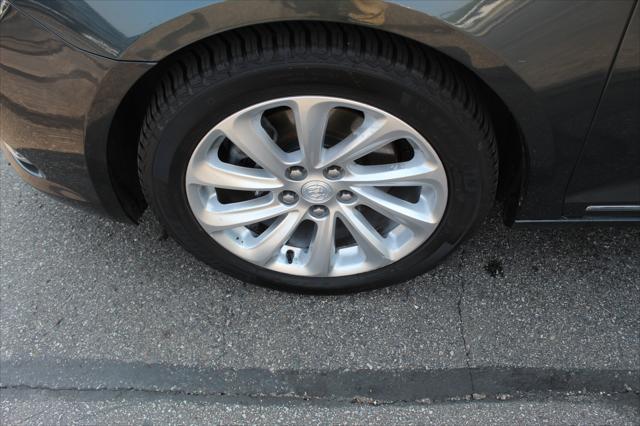 used 2015 Buick LaCrosse car, priced at $9,102