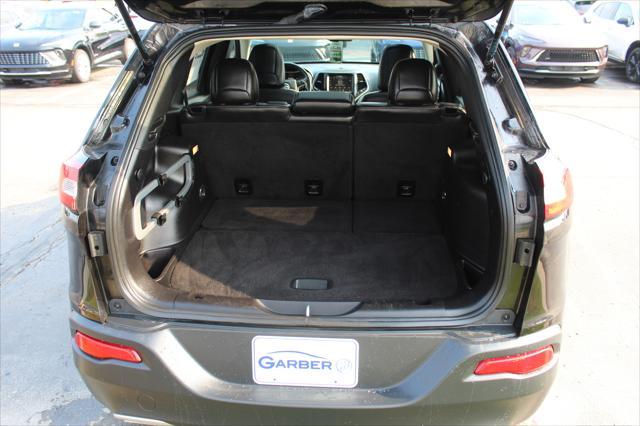 used 2015 Jeep Cherokee car, priced at $12,909